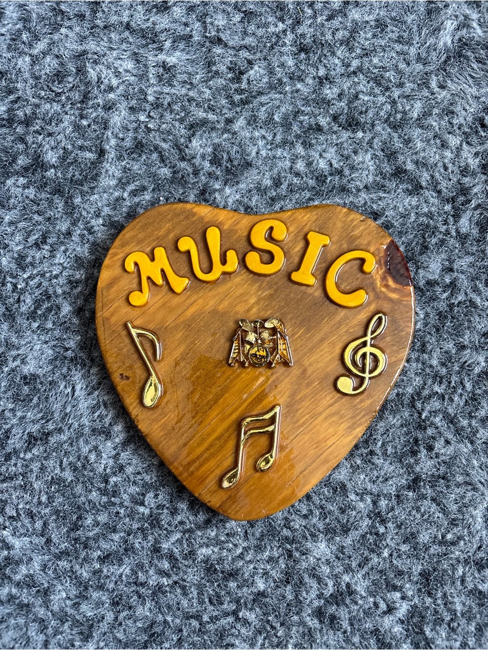 Music Heart Wall Plaque in Brown and Yellow